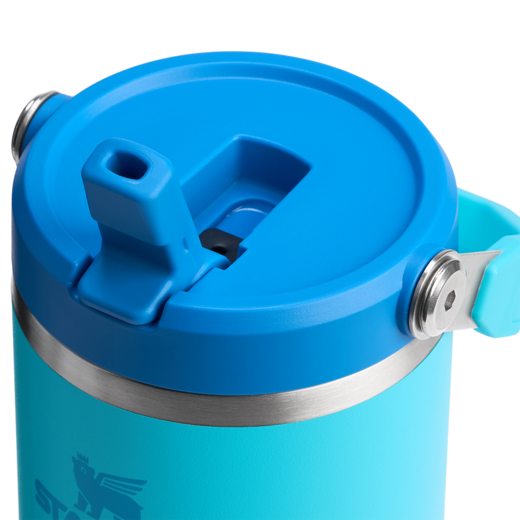 The IceFlow™ Flip Straw Tumbler D153N
